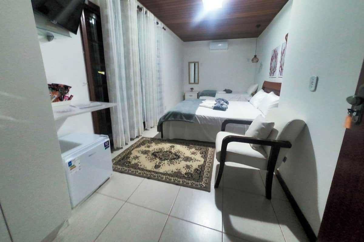 Superior Room, Balcony, Garden View | Blackout drapes, iron/ironing board (on request), WiFi (free)