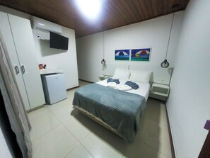 Standard Double Room, Garden View | Blackout drapes, iron/ironing board, free WiFi