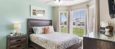 4 bedrooms, iron/ironing board, travel crib, free WiFi