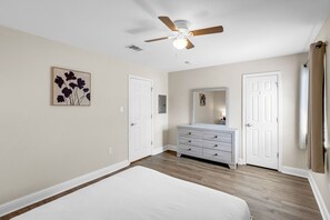 1 camera, ferro/asse da stiro, Wi-Fi gratuito, lenzuola