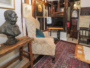 Interior - Bryn Dwr (Llangollen)