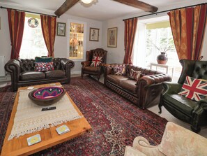Living area - Bryn Dwr (Llangollen)