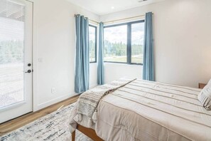 熨斗/熨衣板、WiFi、床单