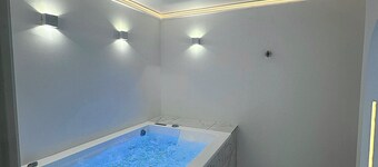 The Floor - Suite Passion d'Or & private Jacuzzi