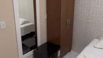 Quarto triplo standard | Wi-Fi de cortesia