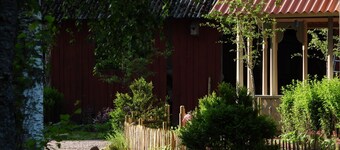 The cottage, an oasis in the countryside