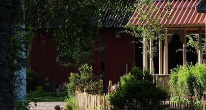 The cottage, an oasis in the countryside