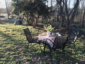 تناول الطعام بالخارج