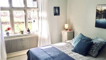 3 室のベッドルーム、旅行用ベビーベッド、インターネット