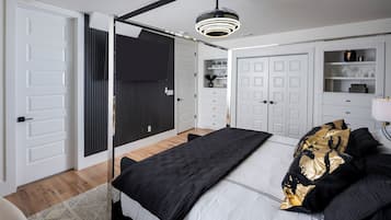 Luxe huis, meerdere slaapkamers, privézwembad, uitzicht op de stad | Een strijkplank/strijkijzer, gratis wifi