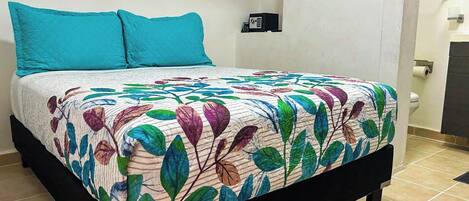 1 bedroom, in-room safe, free WiFi, bed sheets