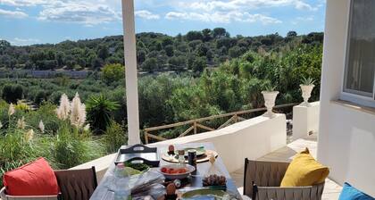 Trullo in panoramic position Ostuni