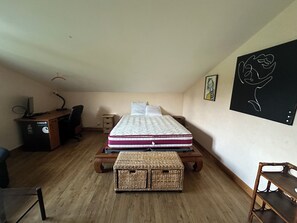 3 camere, Wi-Fi, lenzuola