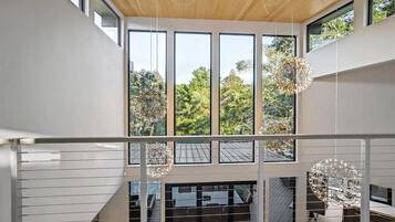 Estudio (4 Bedrooms) | Servicio de la propiedad