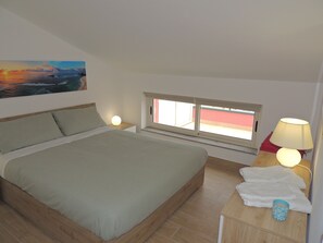 1 habitación, tabla de planchar con plancha, wifi y ropa de cama 