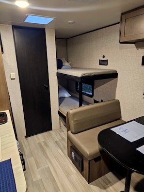 1 habitación y wifi