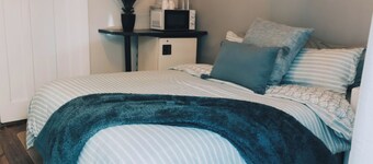Modern Cozy Suit in the Heart of Bloemfontein - Pet friendly
