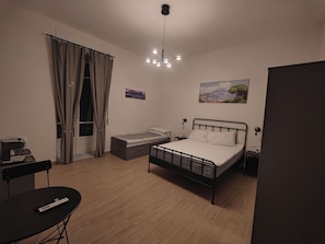 Superior Room, Balcony, City View