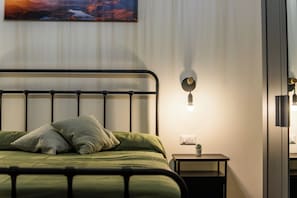 Classic Room | Free WiFi