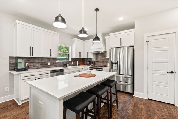 Private kitchen - Casa Blanca at Cedar Creek Lake (Mabank)