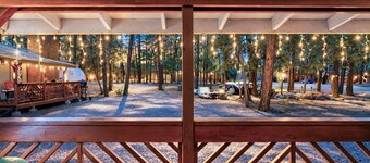 Pine Dawn Retreat - Unit C - Peaceful 1-BDRM Apartment in Lakeside w/WiFi & Deck