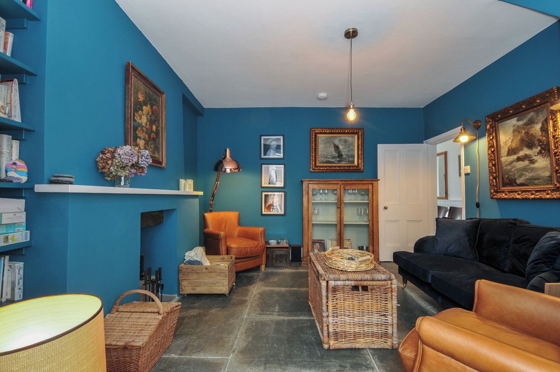 84 Fore Street, Family Friendly, With Open Fire In Port Isaac - Port Isaac