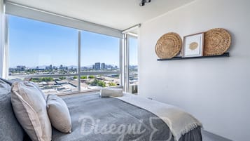 1 bedroom, iron/ironing board, Internet, bed sheets