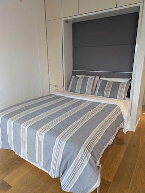 1 sovrum, strykjärn/strykbräda, gratis wi-fi och sängkläder