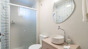 Apartamento básico | Banheiro