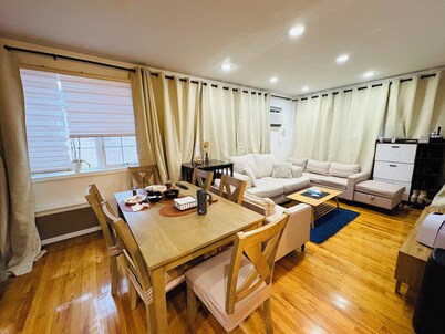 3-bedroom  2 bathroom condo in Queens! US OPEN! Prime location