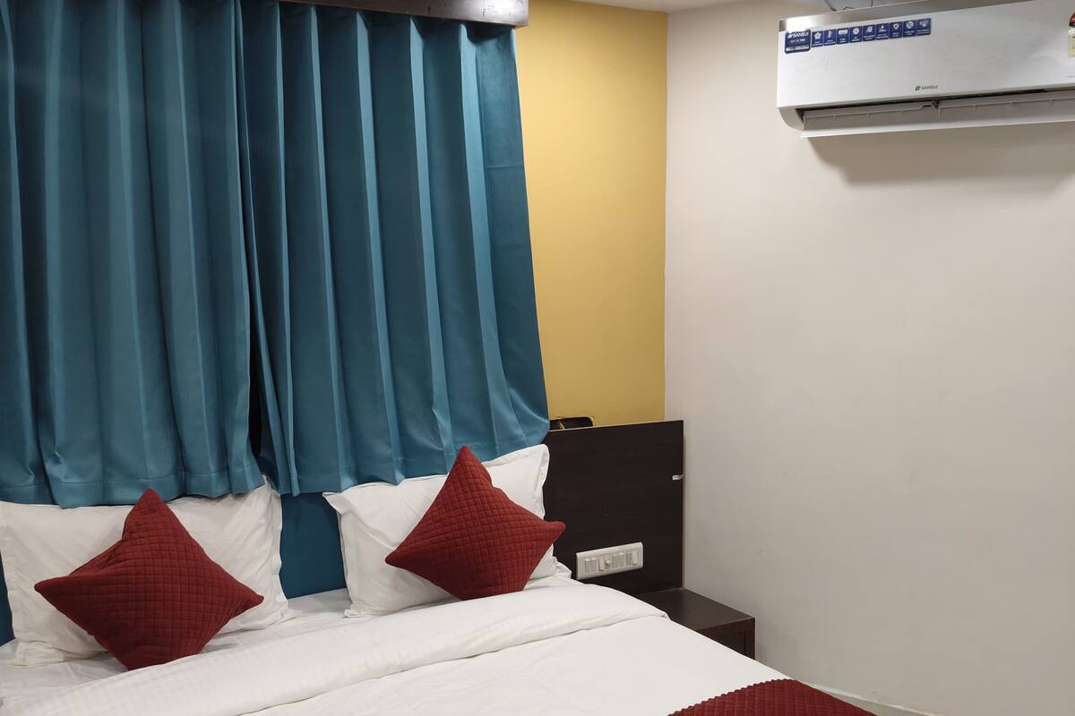 Phòng đôi hoặc 2 giường đơn Deluxe, quang cảnh thành phố