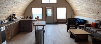 Unique 1 bedroom Quonset Hut in East Glacier Park, MT