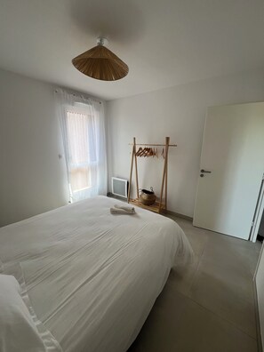 1 bedroom, Internet, bed sheets - Welcome to this charming T2 apartment, decorated with care for your peace of mind. (Agde)