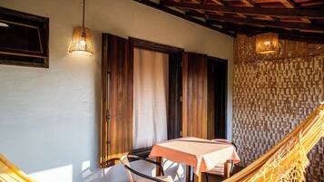 Superior-Zimmer, Veranda, Gartenblick | Kostenloses WLAN