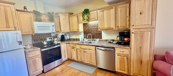 Charming 1-bedroom apartment in Floyd