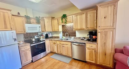 Charming 1-bedroom apartment in Floyd