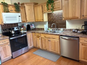 Microwave, oven, stovetop, dishwasher