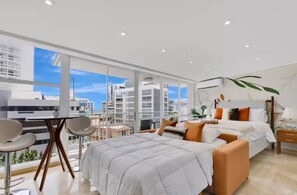 1 bedroom, iron/ironing board, internet, bed sheets