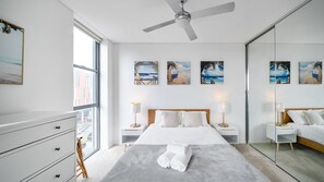 1 bedroom, desk, free WiFi, bed sheets