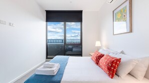 2 bedrooms, desk, free WiFi, bed sheets