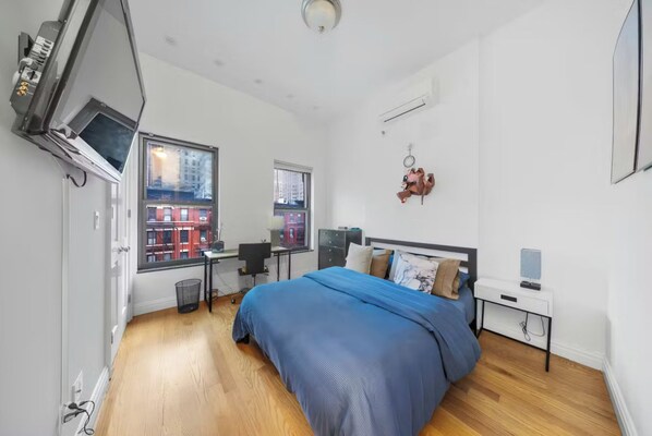 2 bedrooms, WiFi, bed sheets