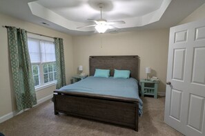 3 bedrooms, WiFi, bed sheets