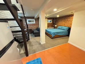 4 bedrooms, Internet, bed sheets