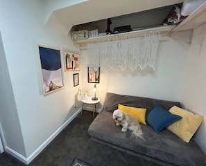 Unclassified image, 5 of 14, button - The Spacious Surprise (Hastings)