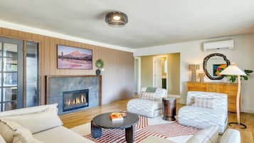 Rumah (3 Bedrooms) | Bagian depan properti