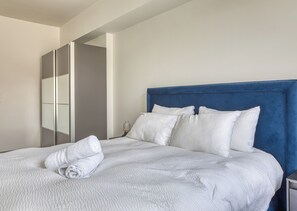 1 bedroom, iron/ironing board, WiFi, bed sheets