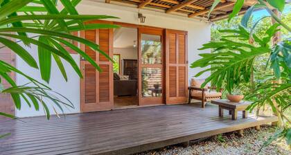 House, Beach, and Nature in Ibiraquera Tan0000