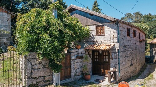 Quinta d' Azenha by House and People