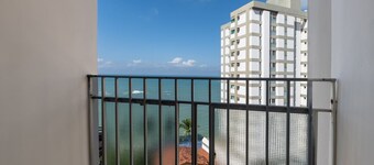 Fully Equipped Apartments in the Best Location Just Steps From the sea in Guarapari - STP