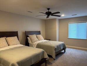 3 bedrooms, WiFi, bed sheets